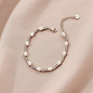 Farrah Bracelet